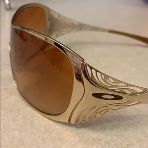Oakley “Liv” sunglasses